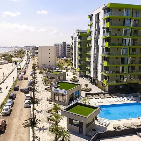 Alezzi Majestic Apartments 115 Navodari Luaran gambar